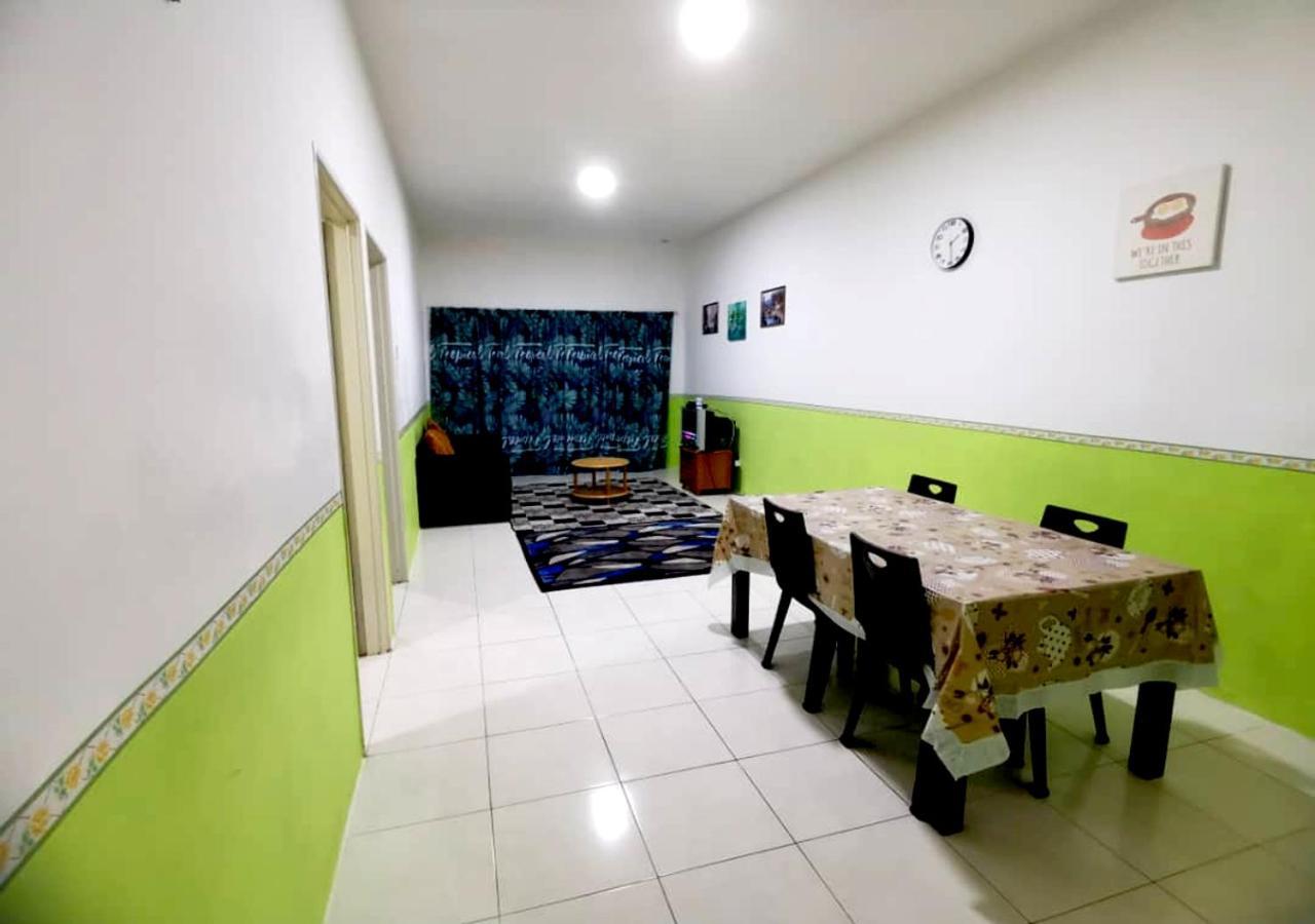 Homestay Cameron Highlands Mikayla Exterior foto
